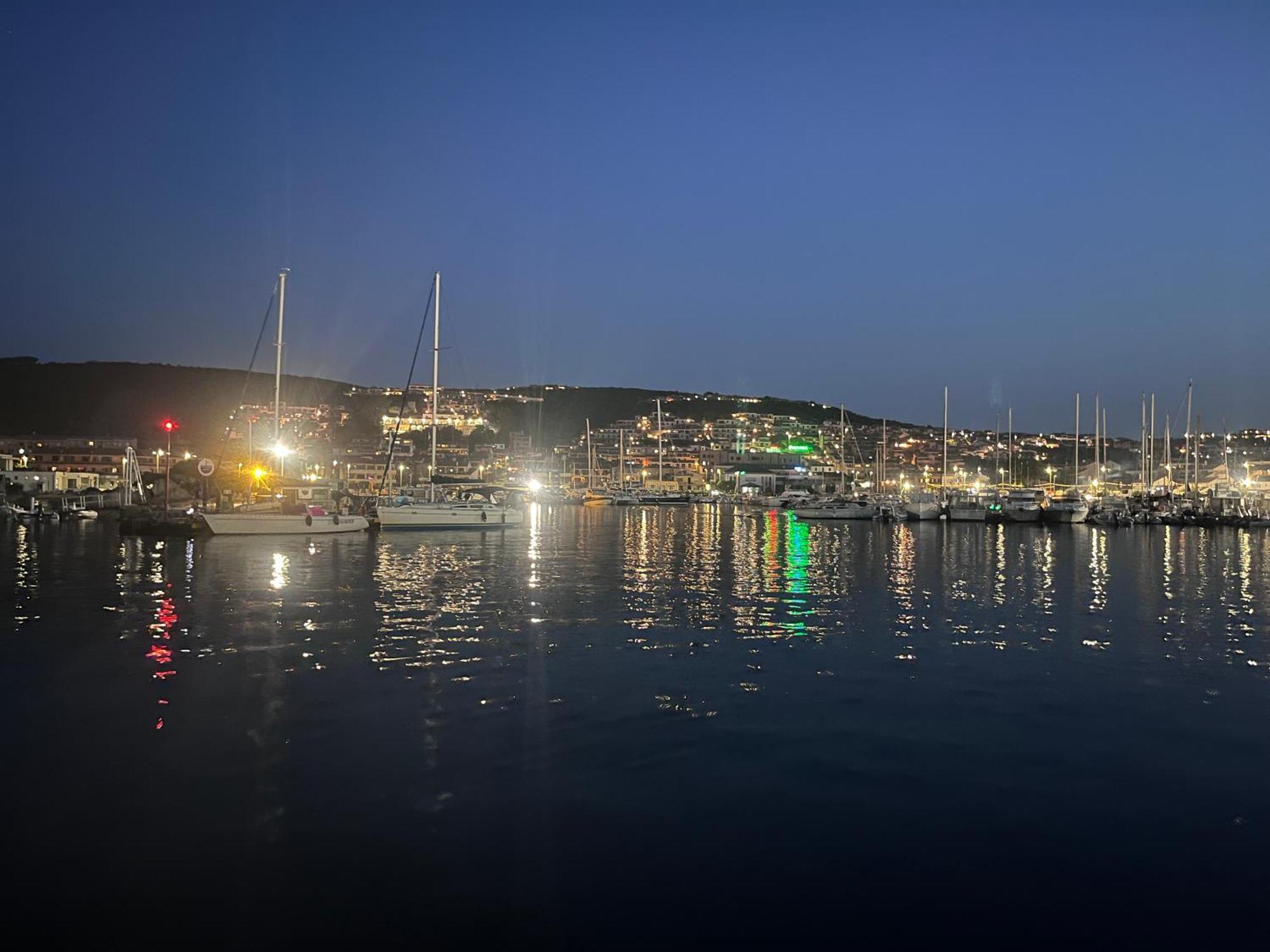 L'Angolo Sul Porto Palau Kültér fotó